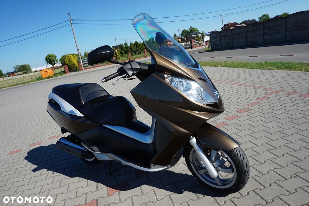 Peugeot Satelis - 1