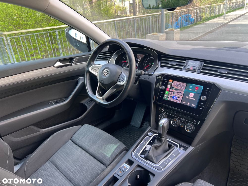Volkswagen Passat 2.0 TSI Business DSG - 9