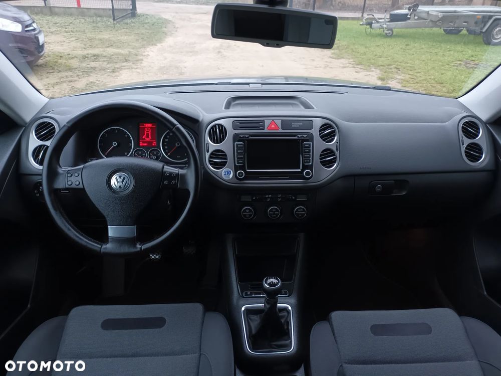 Volkswagen Tiguan 2.0 TDI DPF 4Motion Sport & Style - 23