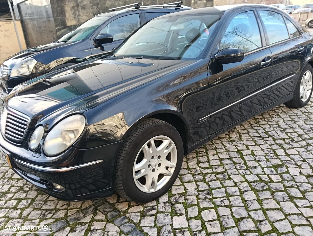 Mercedes-Benz E 320 CDi Avantgarde - 23