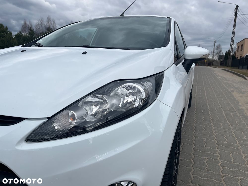 Ford Fiesta 1.25 Champions Edition - 14