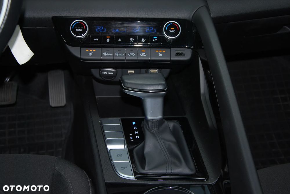 Hyundai Elantra 1.6 Smart CVT - 35
