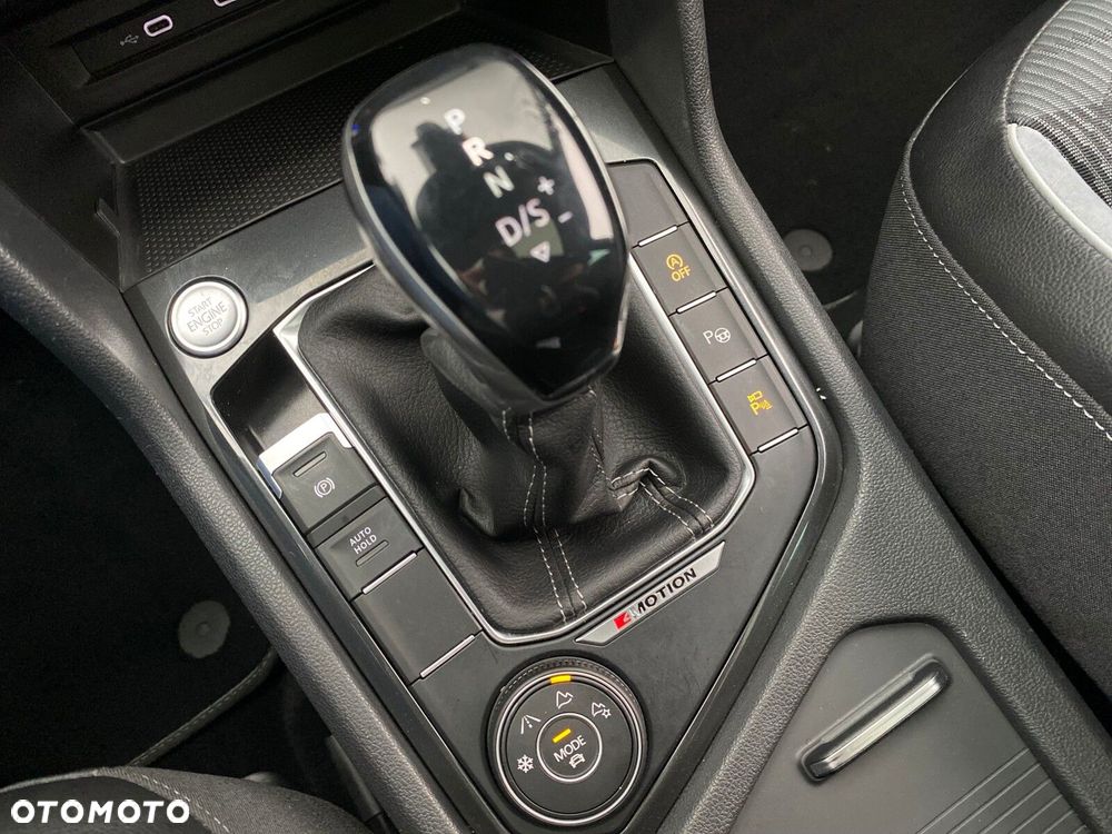 Volkswagen Tiguan - 28
