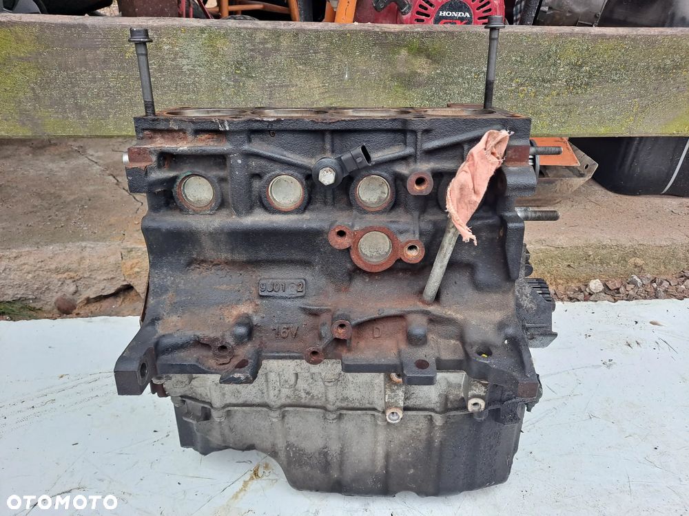 FIAT 500 ABARTH 1.4 T-JET blok silnika 312A1000 - 4