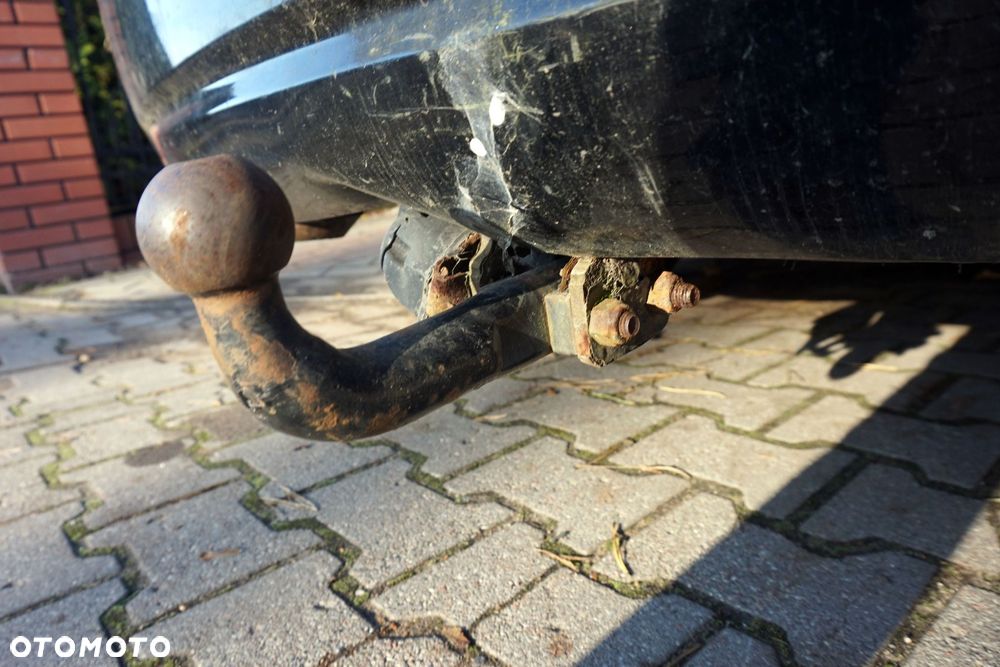 HAK HOLOWNICZY SORENTO I LIFT  KIA 2007-2009 - 1