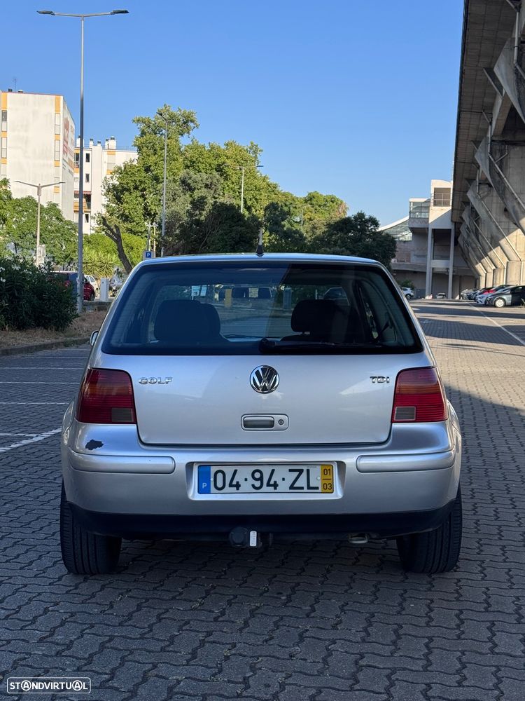 VW Golf - 9