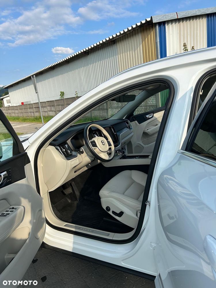 Volvo XC 60 T5 AWD Drive-E Momentum - 17