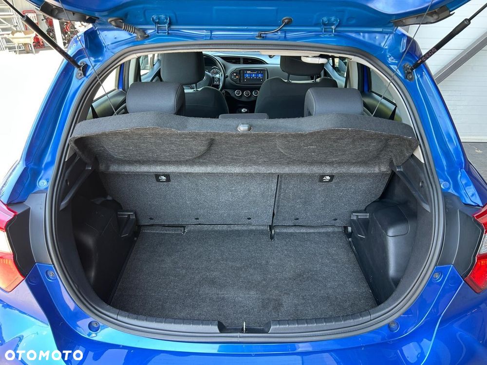 Toyota Yaris 1.5 Premium - 10