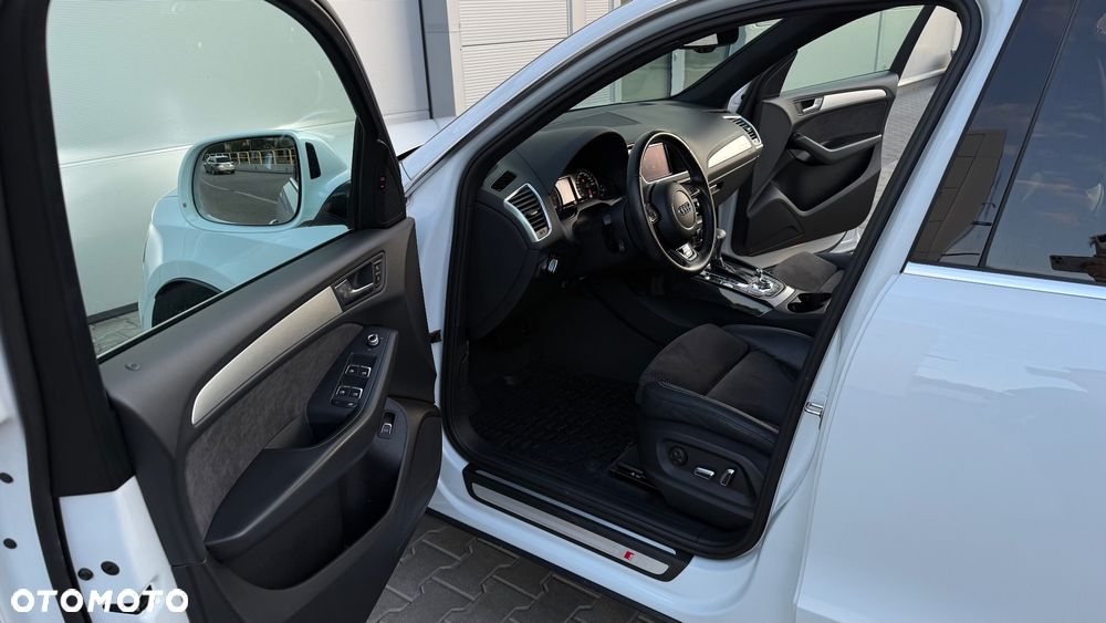 Audi Q5 2.0 TDI Quattro S tronic sport - 22