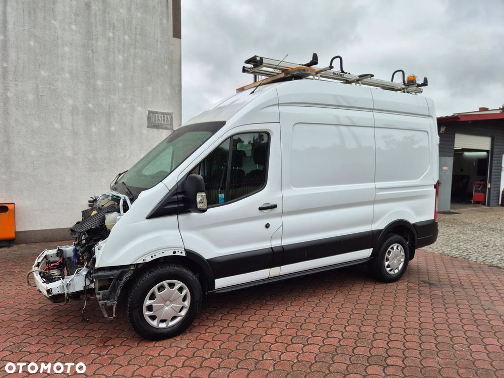 Ford Transit - 1