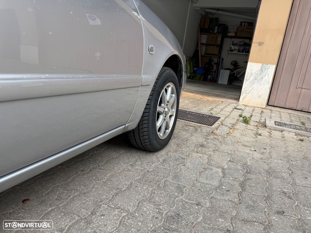 Toyota Corolla L/B 1.4 Sol AC - 6