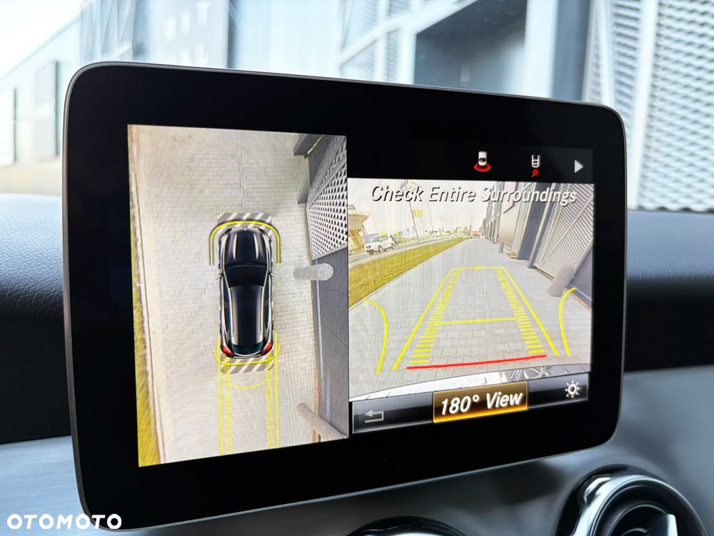 Mercedes-Benz GLA 250 4-Matic Style - 25