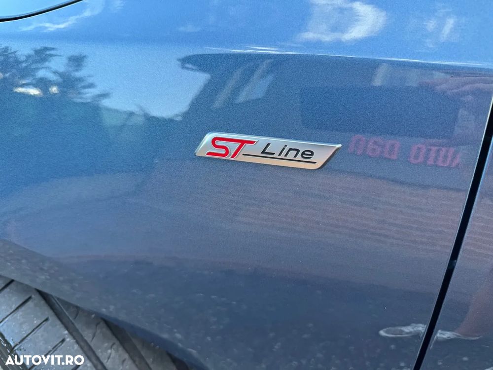 Ford Focus 1.5 EcoBlue Start-Stopp-System Aut. ST-LINE DESIGN - 15