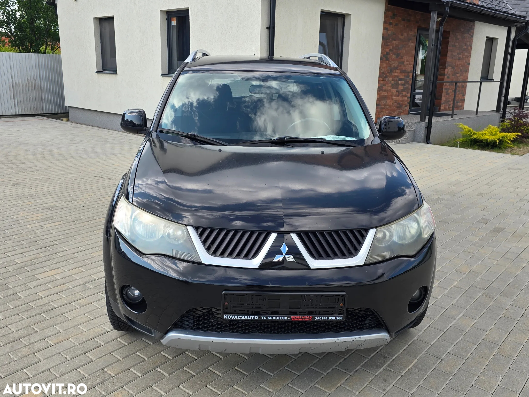 Mitsubishi Outlander 2.0 DI-D Instyle - 23