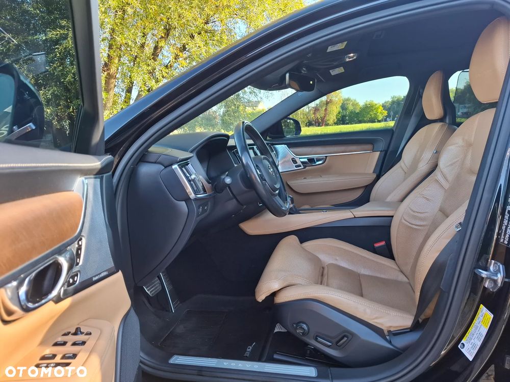 Volvo S90 - 18
