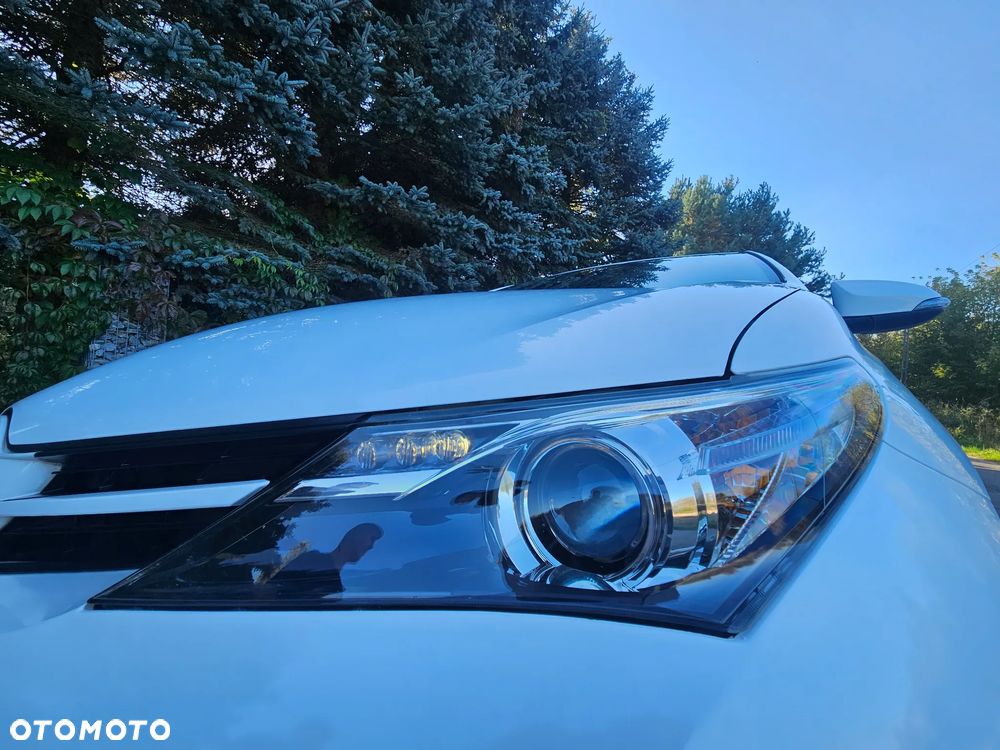 Toyota Auris 1.33 Dual-VVT-i Edition - 15