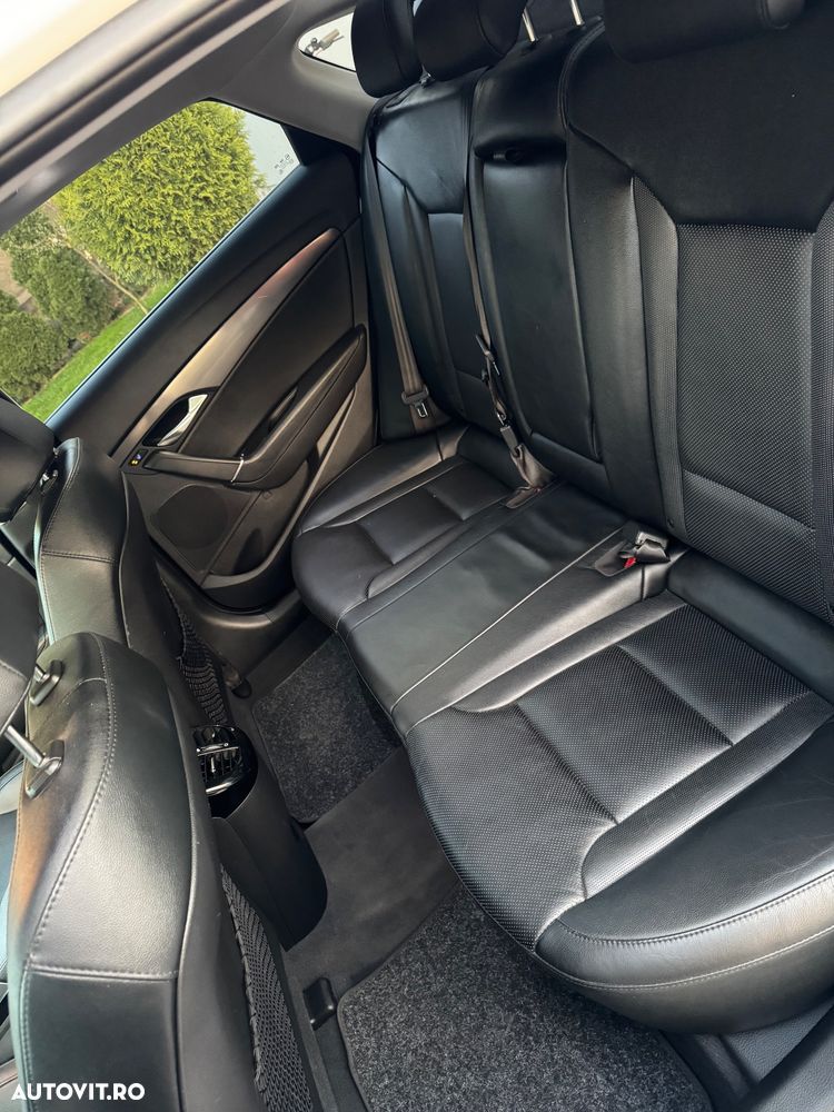 Hyundai i40 1.7 CRDI DPF Aut. Highway+ - 25