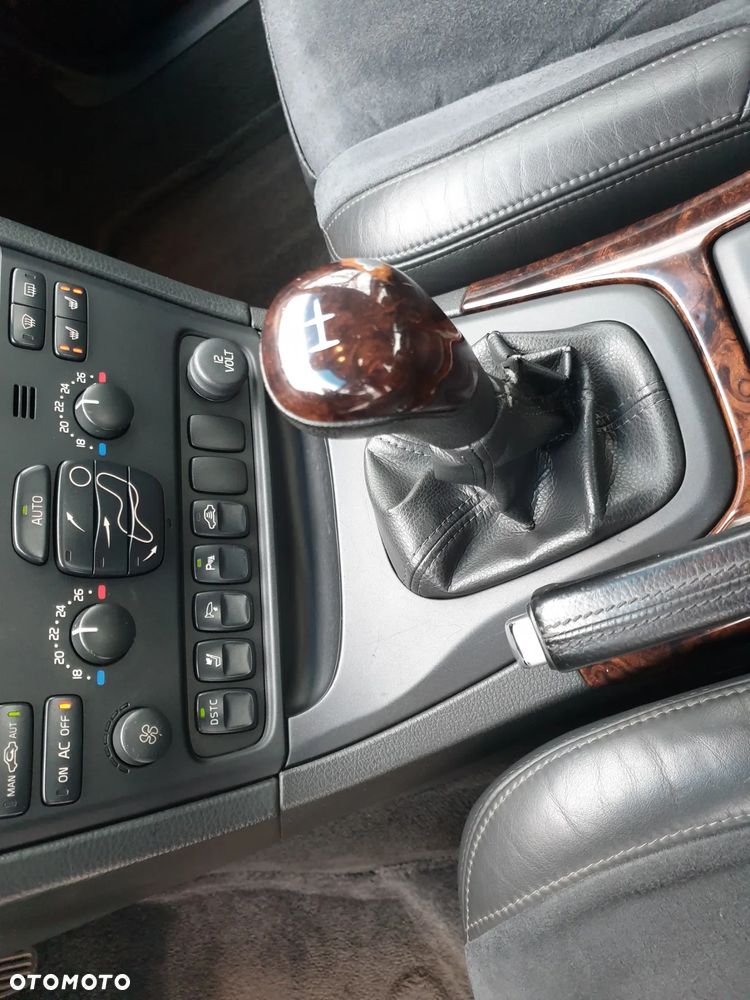 Volvo S80 2.4D5 Summum - 12