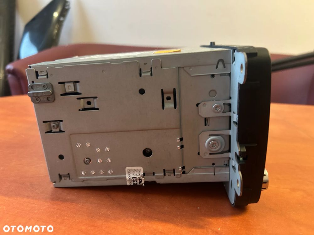 RADIO SAMOCHODOWE 5M0035186AA VOLKSWAGEN POLO - 5