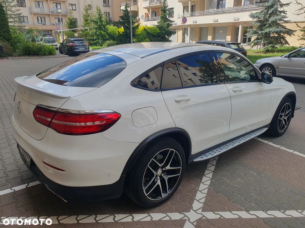 Mercedes-Benz GLC 250 Coupe 4Matic 9G-TRONIC - 6