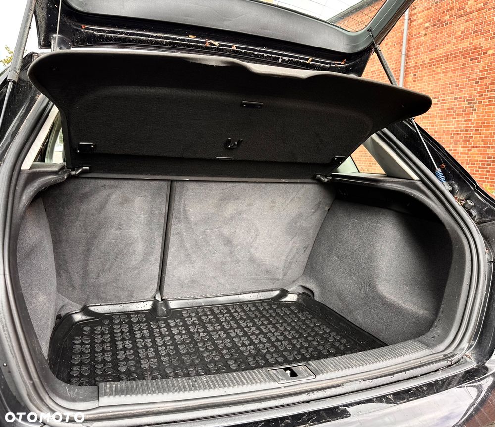 Audi A3 Sportback 1.8 TFSI Attraction - 12