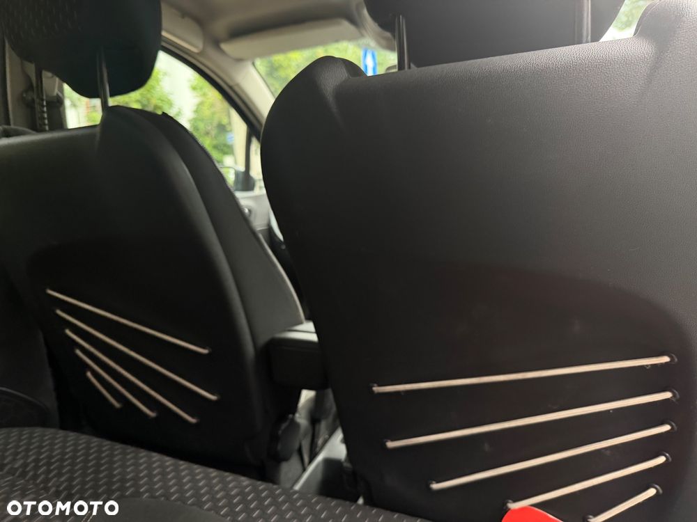 Renault Captur - 35