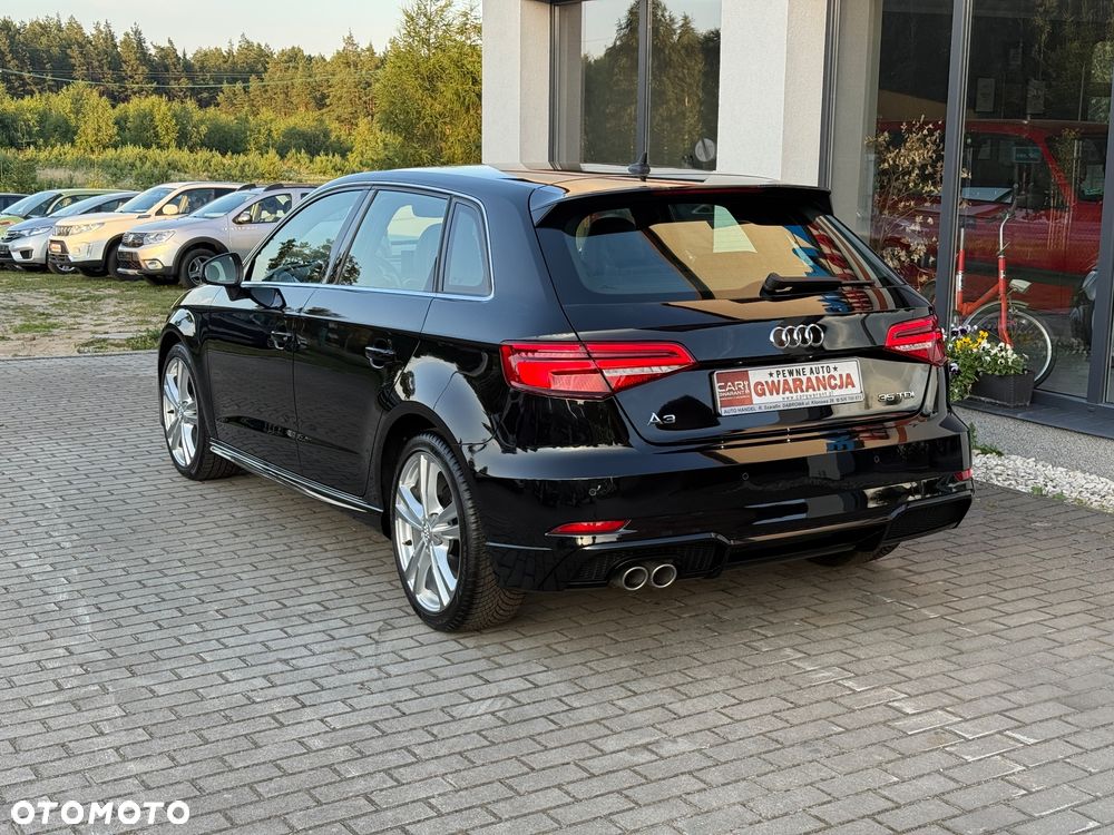 Audi A3 Sportback - 12