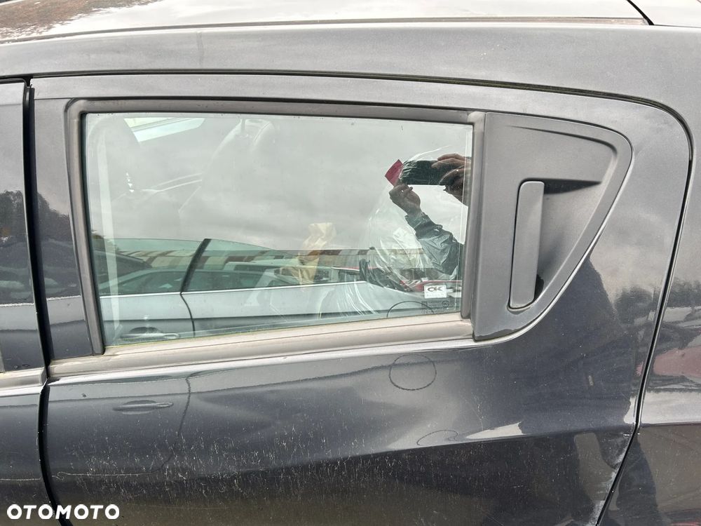 CHEVROLET SPARK DRZWI PRAWE LEWE TYŁ - 3