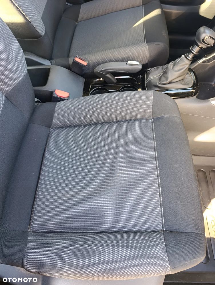 Citroën C3 Aircross 1.2 PureTech Feel S&S - 13