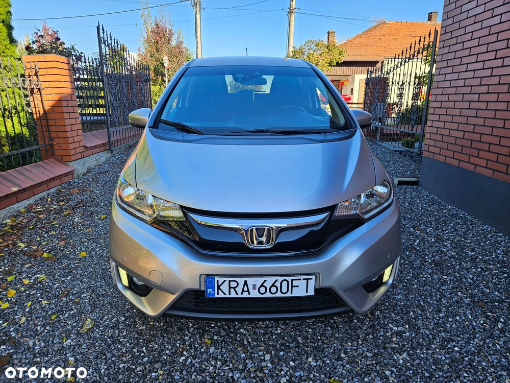 Honda Jazz 2016 photo 2