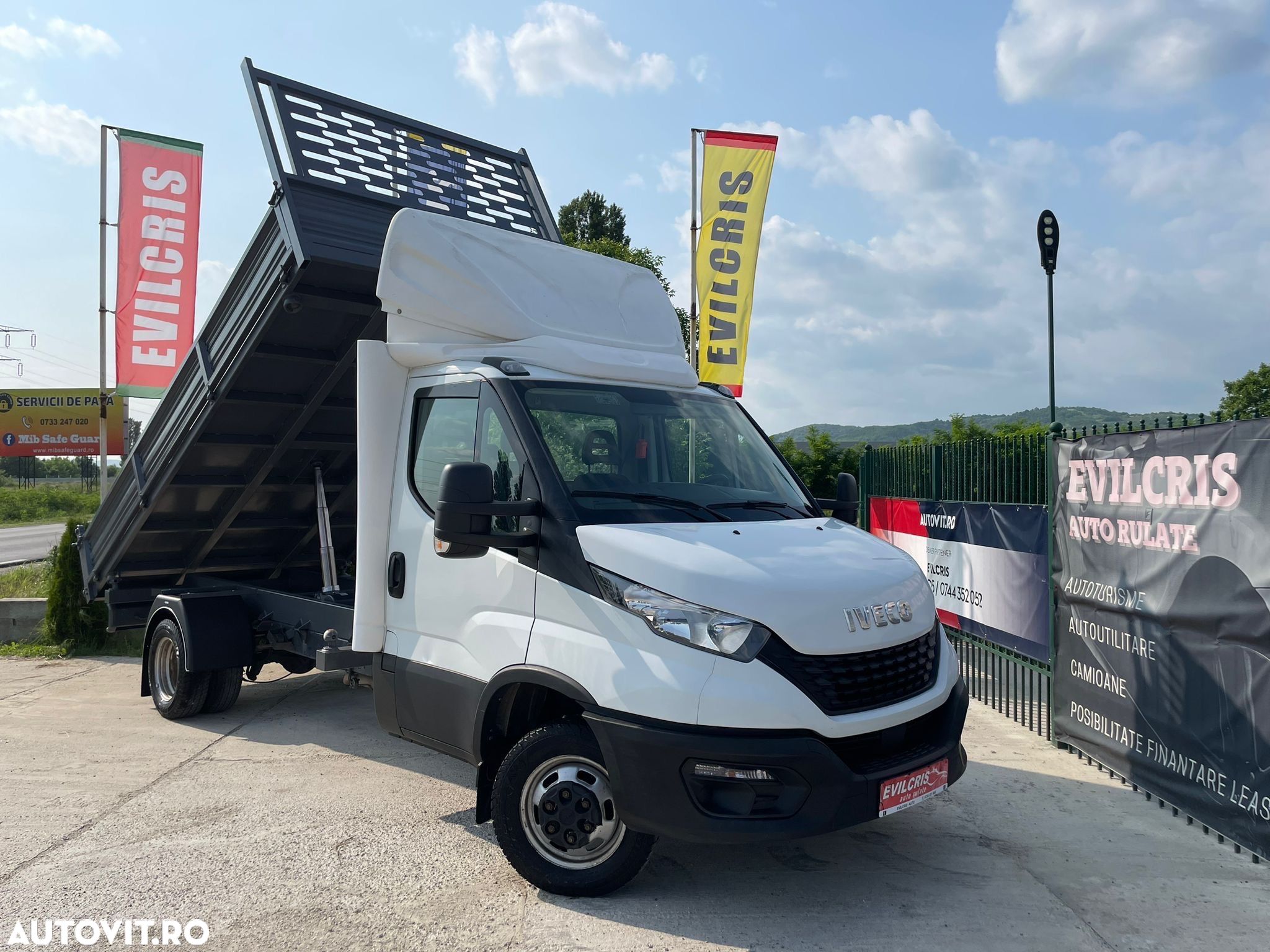 Iveco Daily 35C14 BASCULABIL AXA DUBLA SPATE - 1
