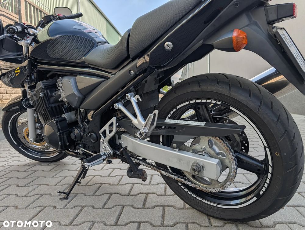 Suzuki Bandit - 8
