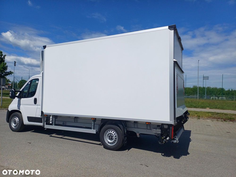 Toyota Proace Max - 9