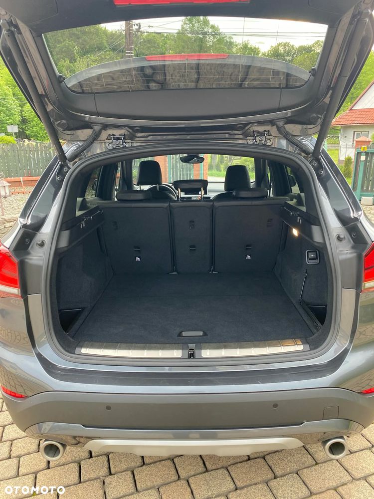 BMW X1 xDrive18d xLine sport - 8