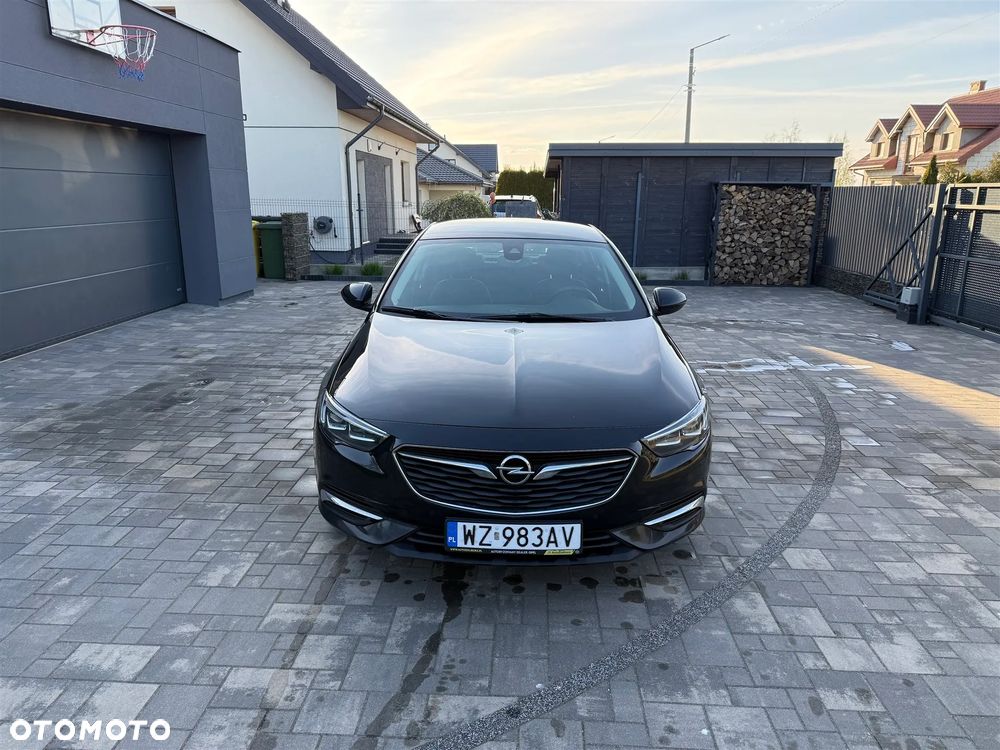 Opel Insignia 1.5 T Innovation S&S - 8