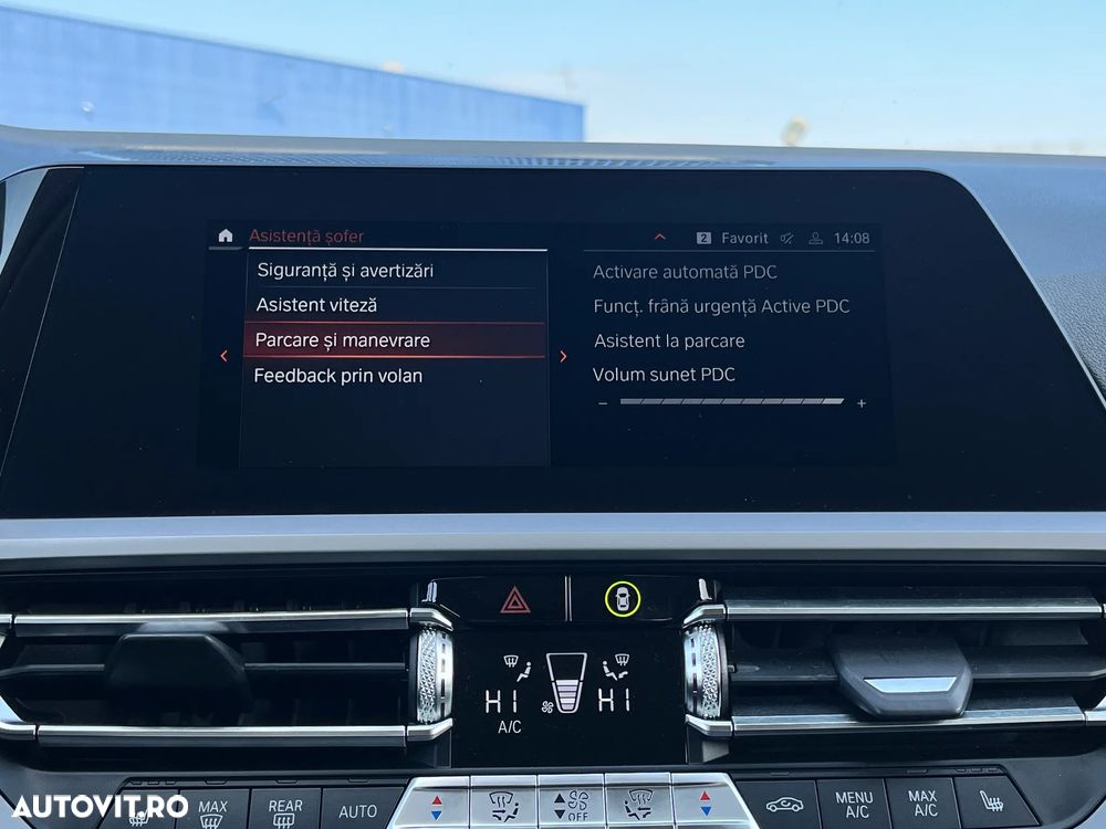 BMW Seria 3 330i xDrive AT - 31