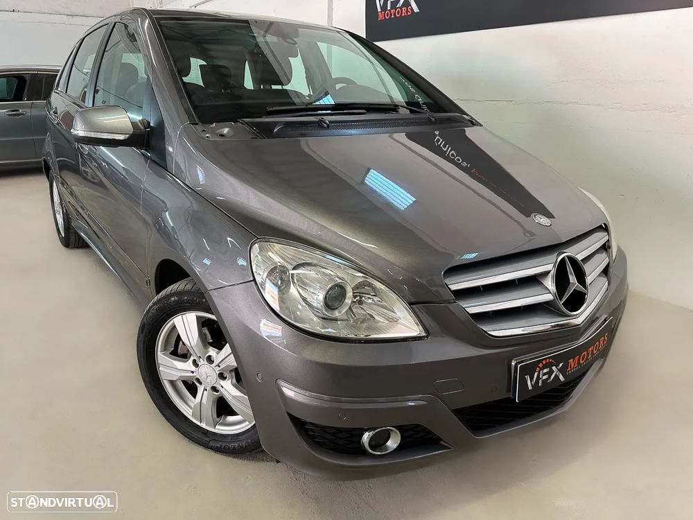 Mercedes-Benz B 180 CDI - 4