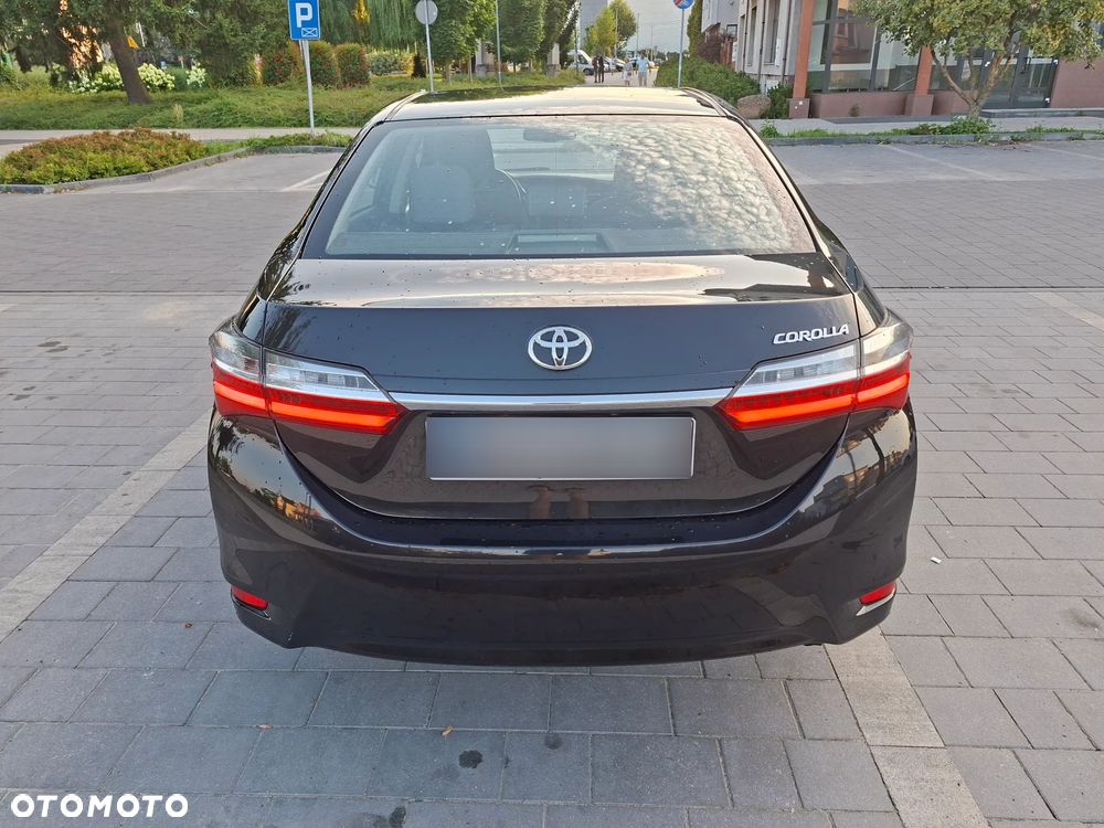 Toyota Corolla 1.6 Comfort - 5