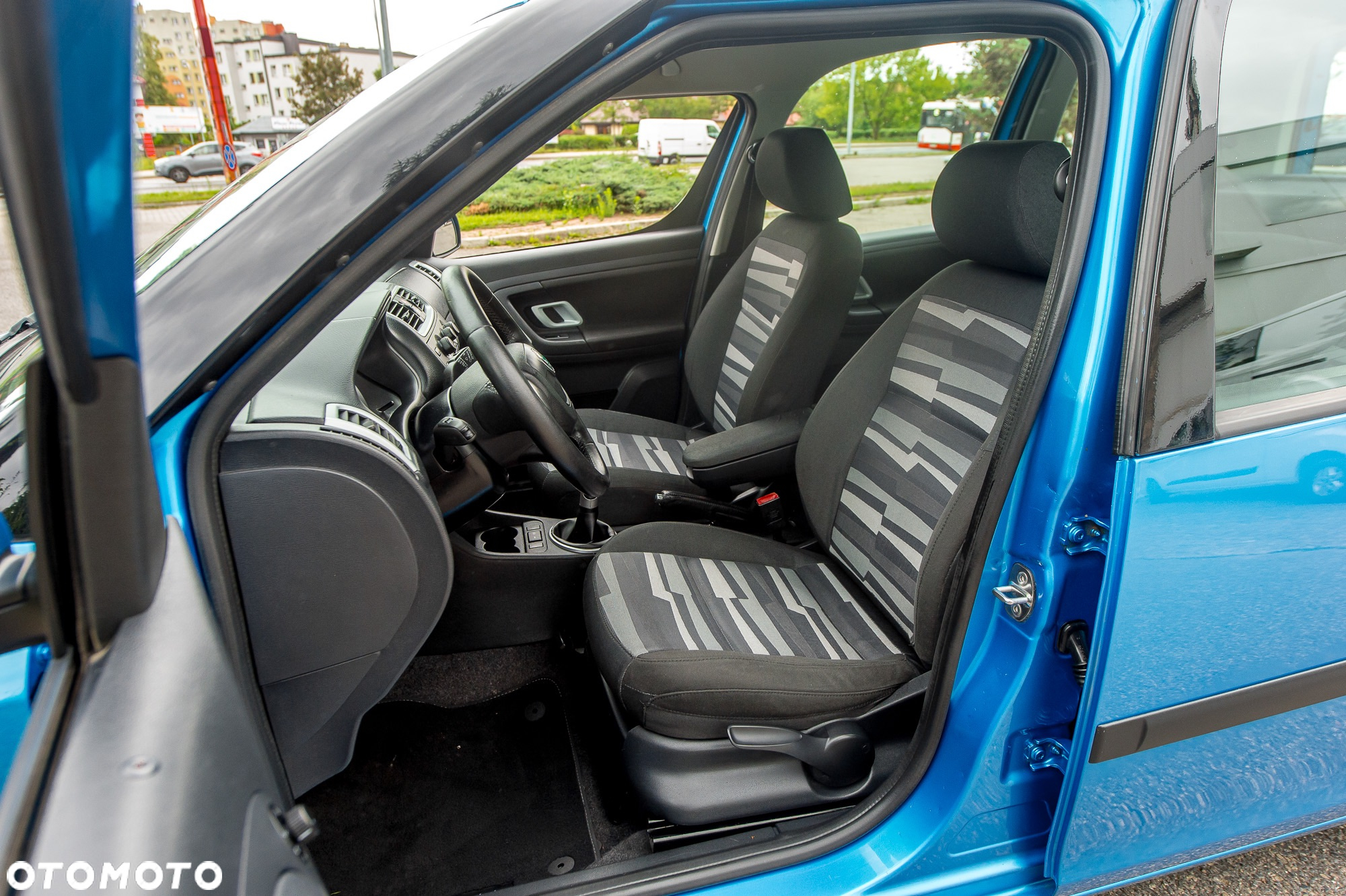 Skoda Roomster 1.6 16V Comfort - 13