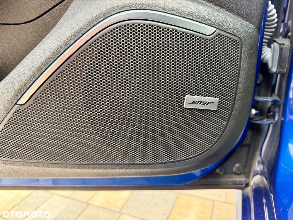 Renault Megane ENERGY TCe 205 EDC GT - 18