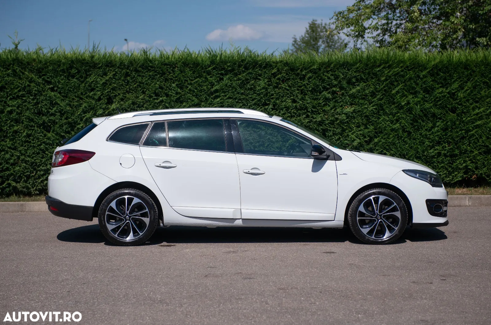 Renault Megane ENERGY dCi 130 BOSE EDITION - 3