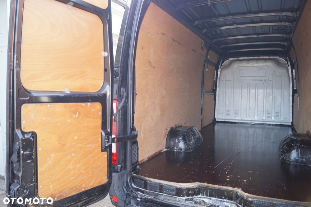 Renault Master - 18