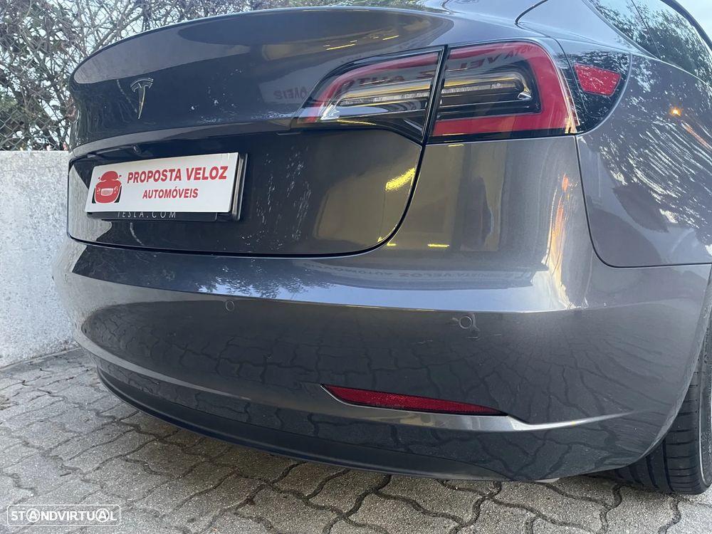 Tesla Model 3 Standard Range Plus RWD - 11