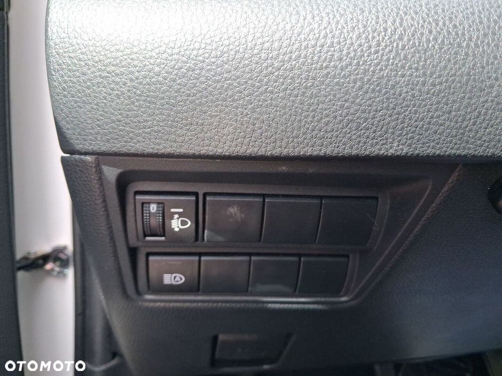 Toyota Yaris Hybrid 1.5 Comfort - 23