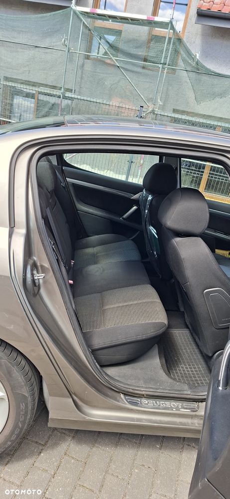 Peugeot 407 - 9