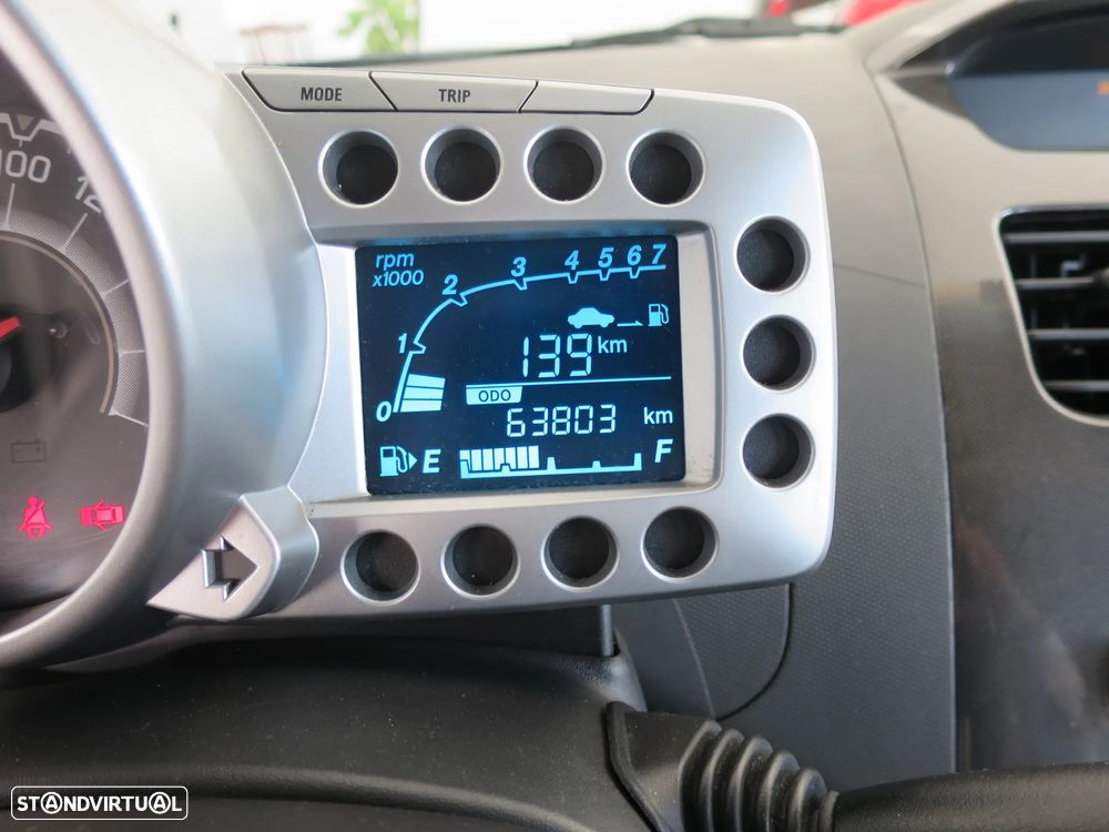 Chevrolet Spark 1.0 LS - 9