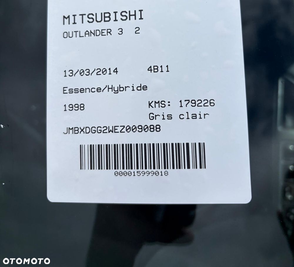 Mitsubishi Outlander - 29