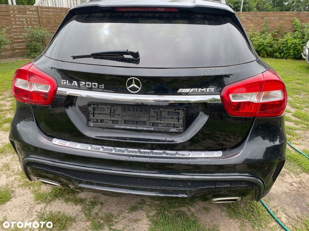 MERCEDES gla 156 tylna klapa kompletna kolor 191 igla - 1