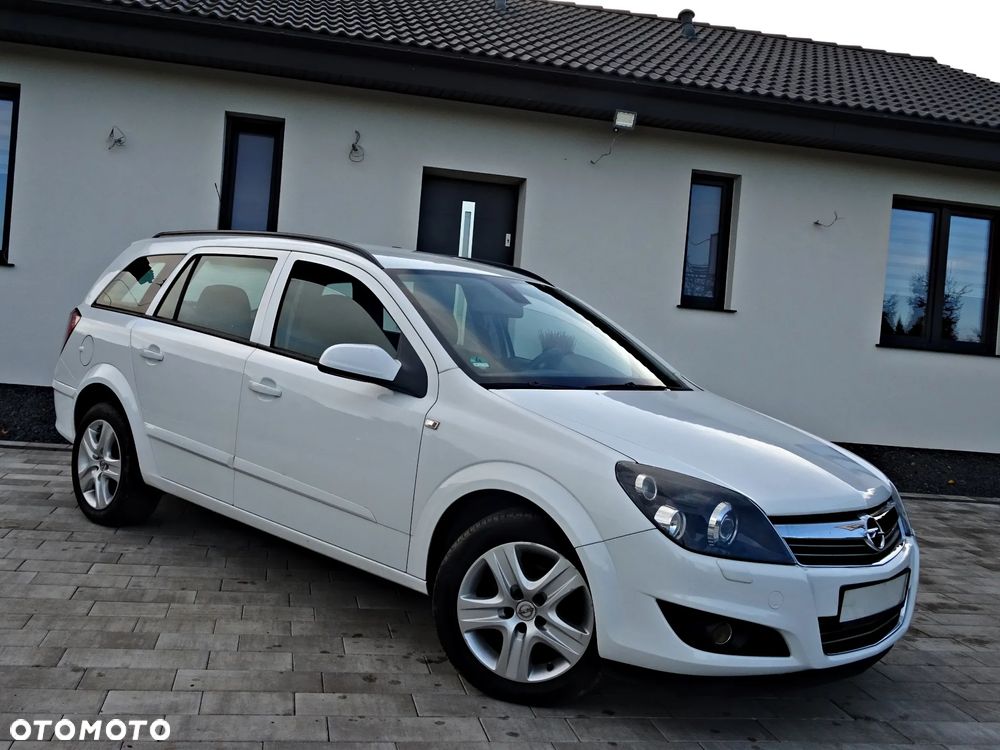 Opel Astra - 18