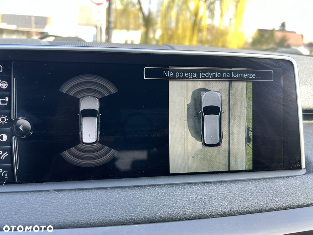 BMW X5 xDrive40d - 28